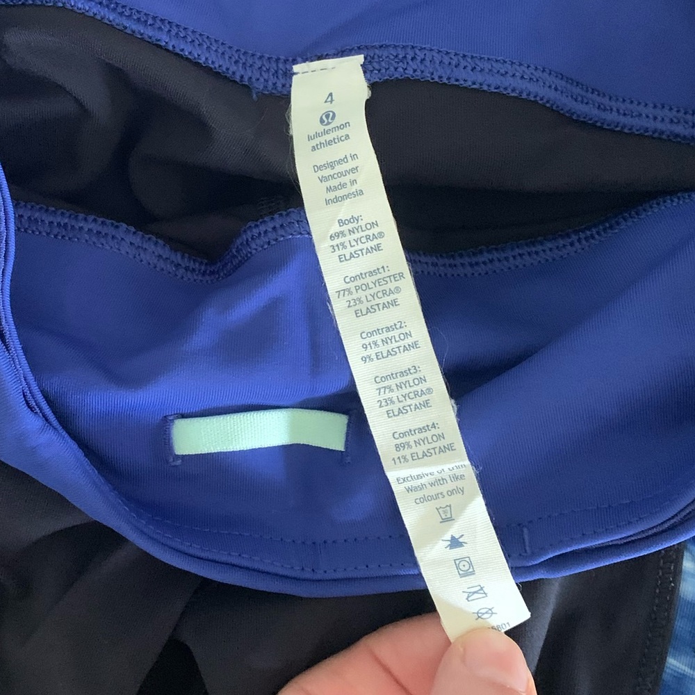 Lululemon Rain-on Train-on Tight Sz 4 - Picture 12 of 13